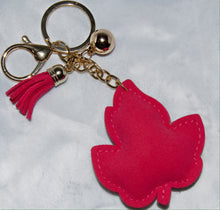Load image into Gallery viewer, Rhinestone Ivy Keychain
